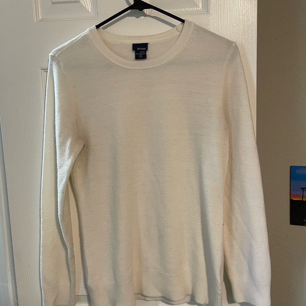 White acrylic sweater